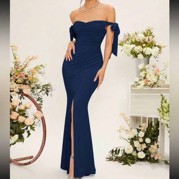 Navy blue off shoulder party formal bridesmaids prom dress - Picture 2 of 8